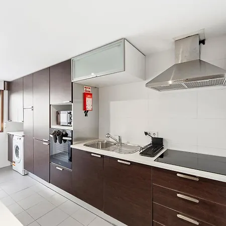 Lägenhet Guestready - Modern Comfort Near Boavista Oporto