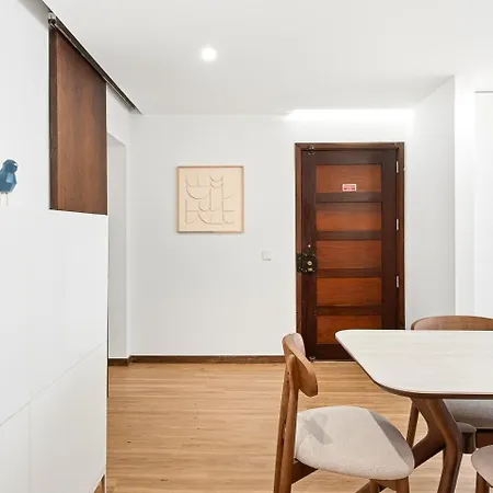 Guestready - Modern Comfort Near Boavista * Oporto