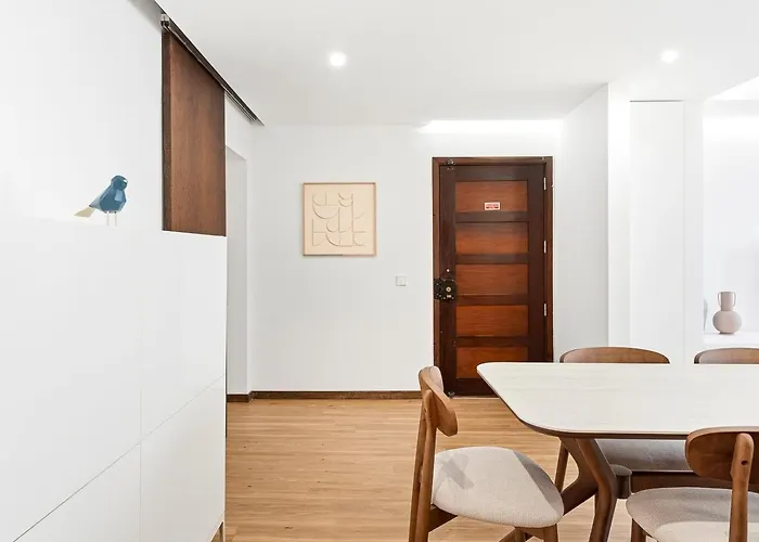 Guestready - Modern Comfort Near Boavista * Oporto