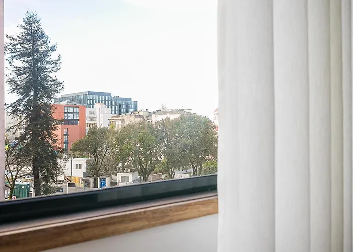 Guestready - Modern Comfort Near Boavista * Oporto